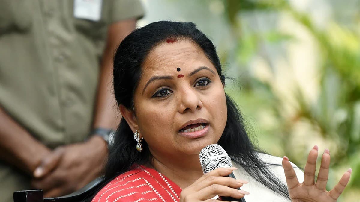కవిత తన పార్టీకి TRS పేరు పెడతారా? కొత్త పార్టీపై ఆసక్తికర వ్యాఖ్యలు