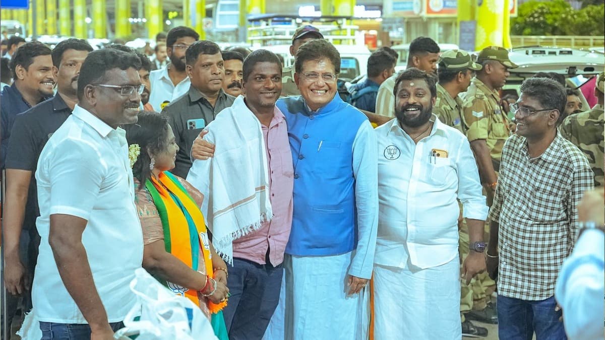 ఇరాన్ నుంచి సురక్షితంగా భారత్ చేరుకున్న 345 మత్స్యకారులు – యుద్ధ ప్రభావం నుంచి విముక్తి
