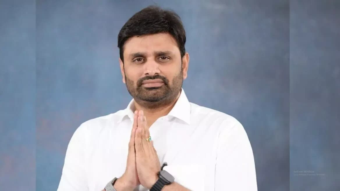 ఘనంగా ఏలూరు ఎంపీ పుట్టా మహేష్ కుమార్ జన్మదిన వేడుకలు