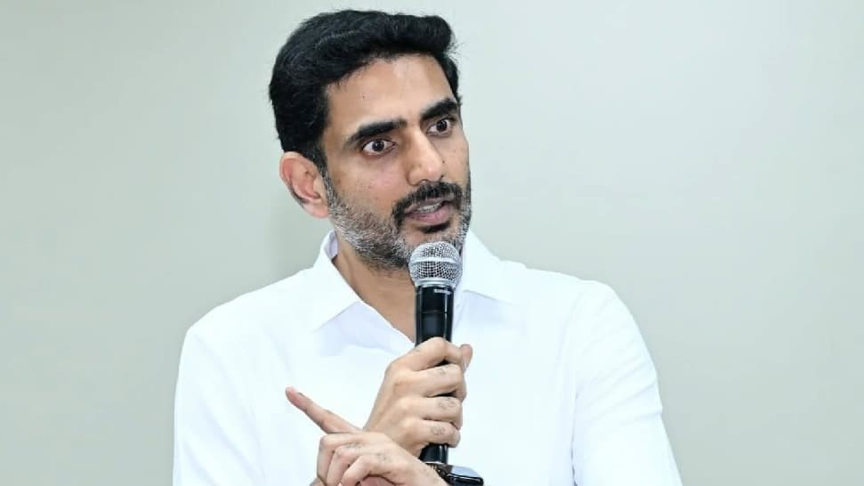 13 ఏళ్లలోపు పిల్లలకు సోషల్ మీడియా వద్దు: లోకేశ్