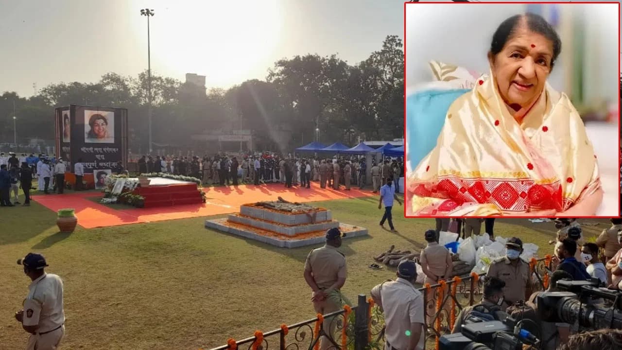 ముంబైలో ఆశా భోంస్లేకు ప్రభుత్వ లాంఛనాలతో తుది వీడ్కోలు