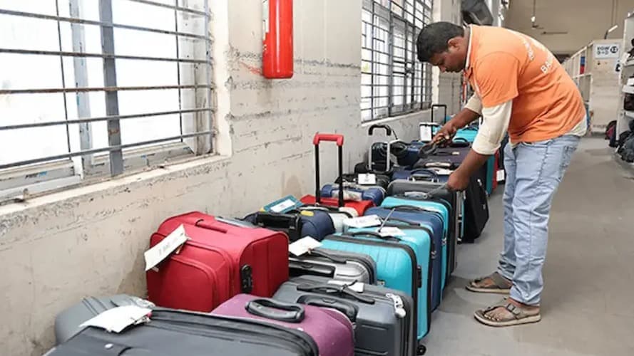 తిరుమల లగేజీ కౌంటర్‌లో అక్రమ వసూళ్లు