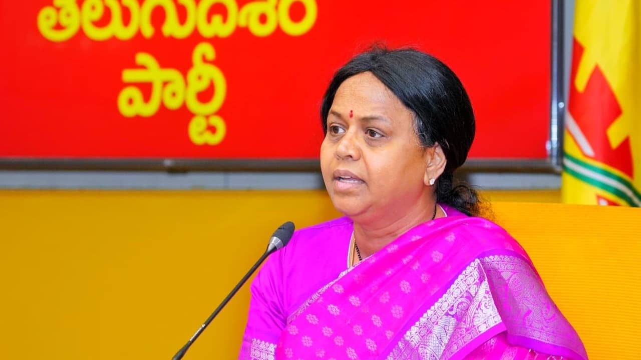 సామాజిక న్యాయాన్ని గొంతు నులిపేసిన రాజారెడ్డి రాజ్యాంగం : వైసీపీపై శాసనమండలి చీఫ్ విప్ పంచమర్తి అనురాధ