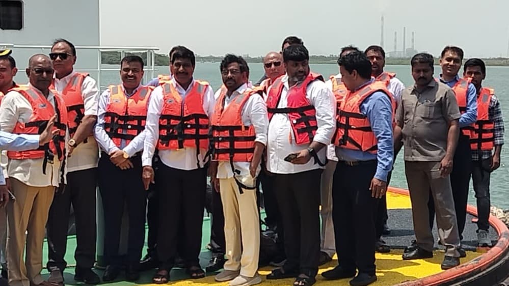 కృష్ణపట్నం పోర్టును పరిశీలించిన మంత్రులు, ఎంపీలు