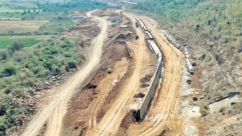 శరవేగంగా వెలిగొండ స్టేజ్ 1 పనులు