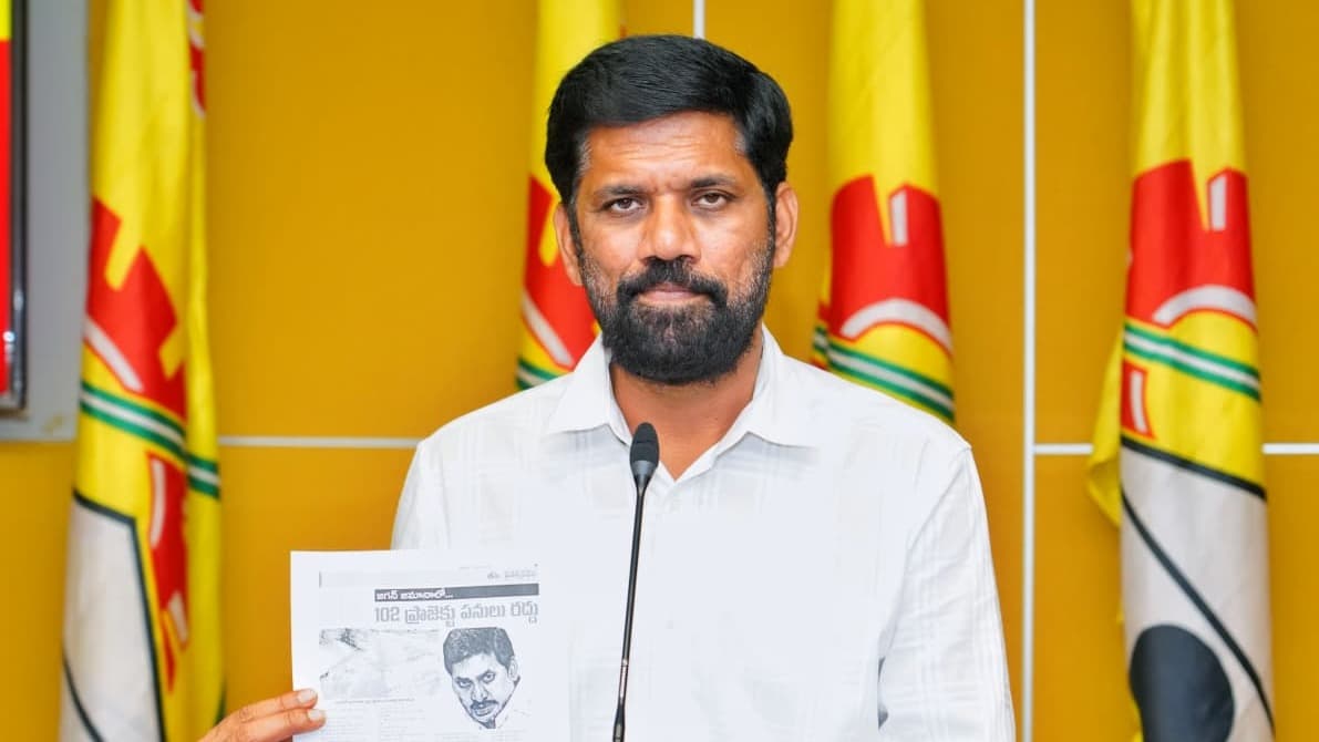 రాయలసీమ లిఫ్ట్‌పై చర్చకు వైసీపీ సిద్ధమా?: సూర్యప్రకాష్ సవాల్
