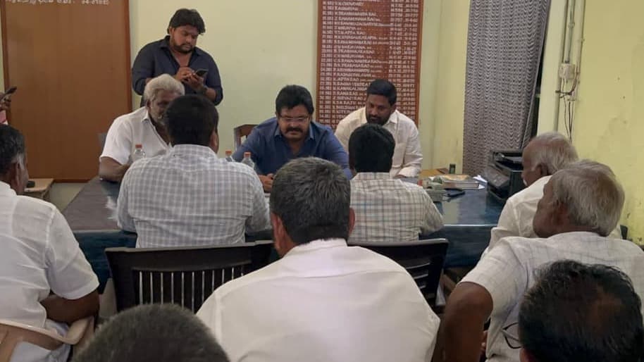గుడివాడ కాలువల అభివృద్ధిపై సమీక్ష