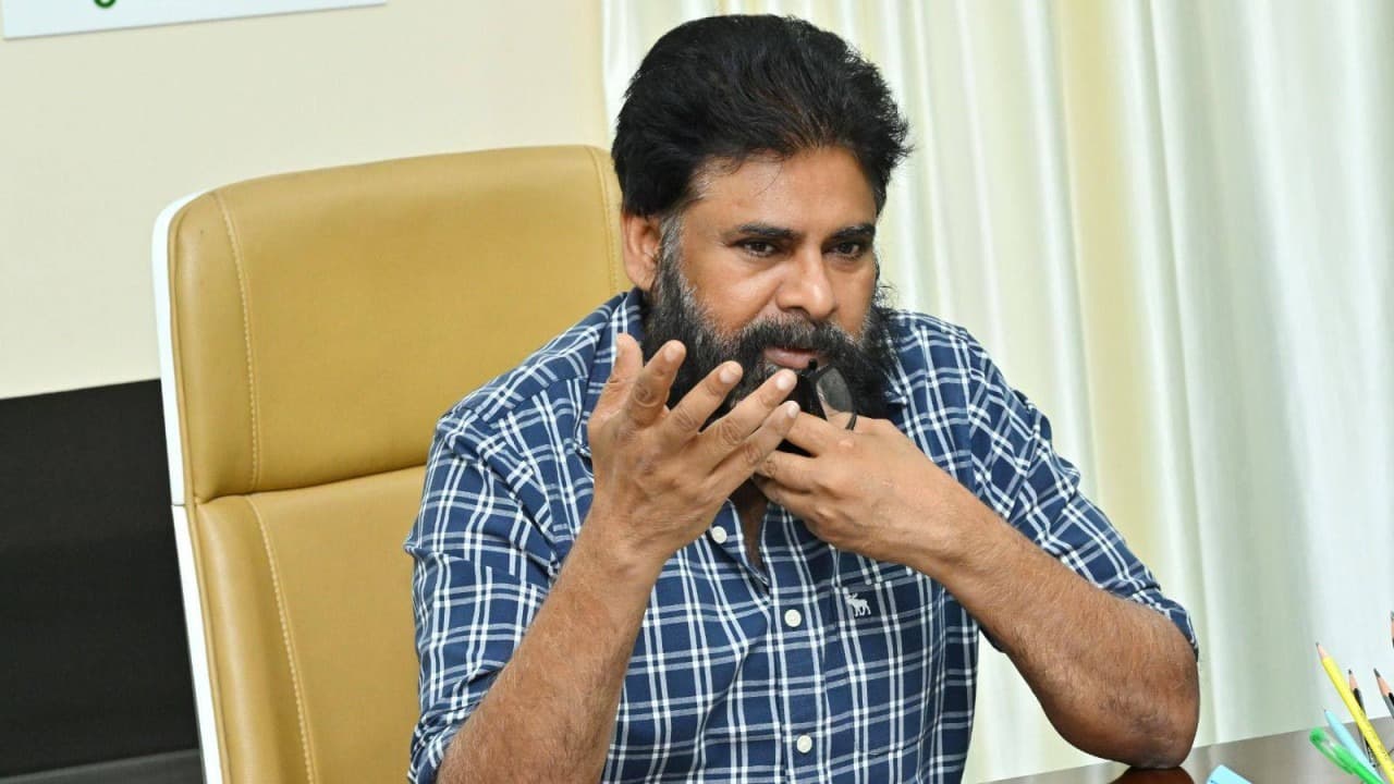 పవన్ కళ్యాణ్‌కు సర్జరీ