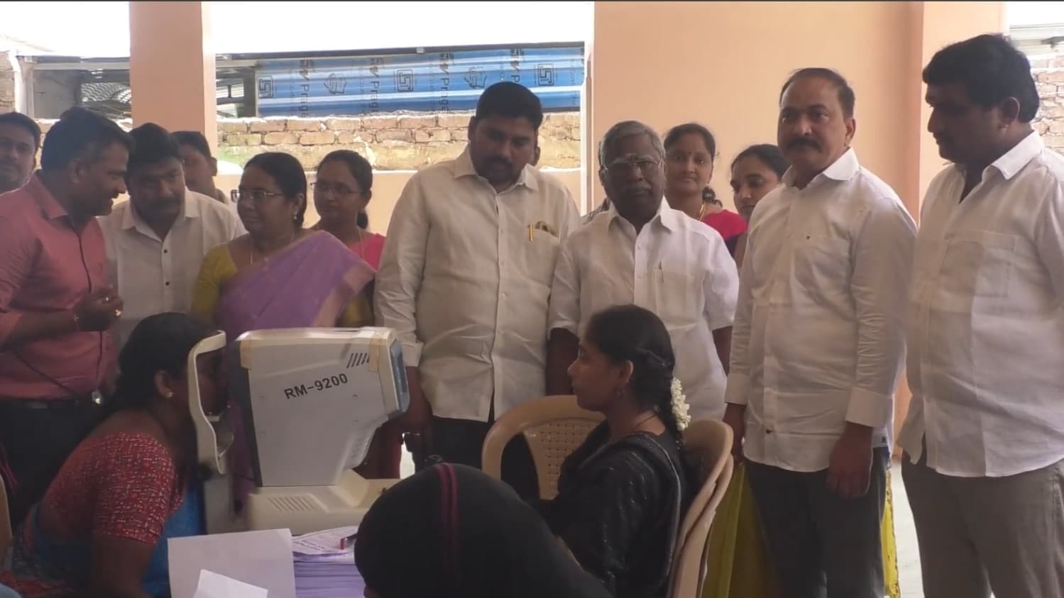 మంగళగిరిలో ఉచిత కంటి వైద్య శిబిరం