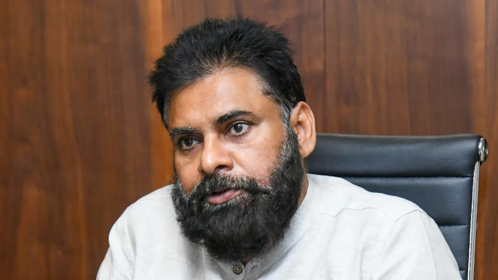 నాదెండ్ల భాస్కరరావు మృతిపై ఉప ముఖ్యమంత్రి పవన్ కళ్యాణ్ సంతాపం