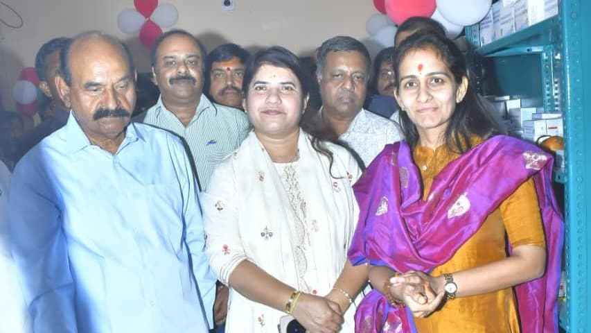 నంద్యాలలో జన ఔషధీ స్టోర్ ప్రారంభం