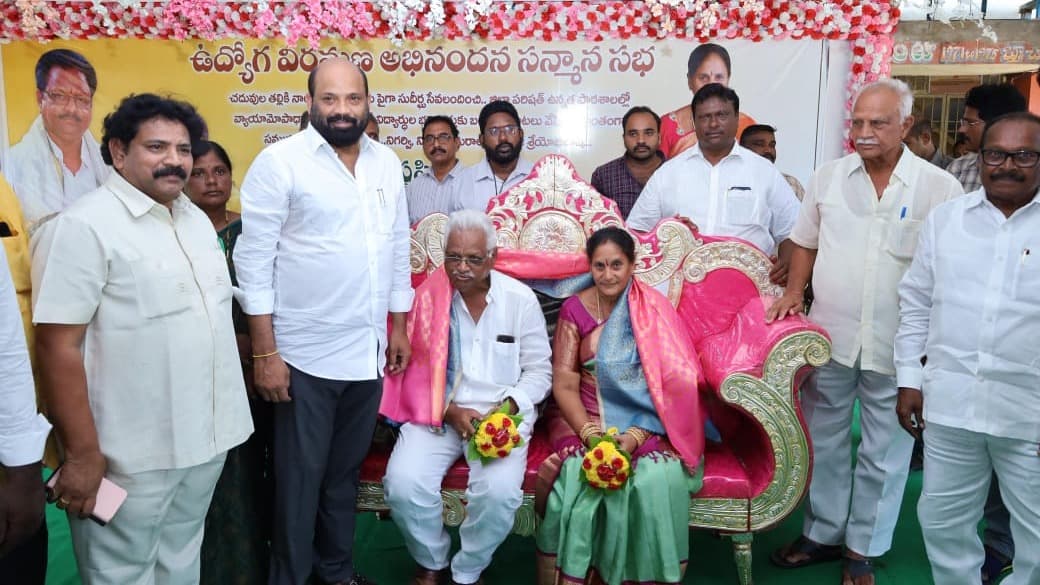 ఉపాధ్యాయ వృత్తి పవిత్రం.. కృష్ణప్రియకు ఘన వీడ్కోలు