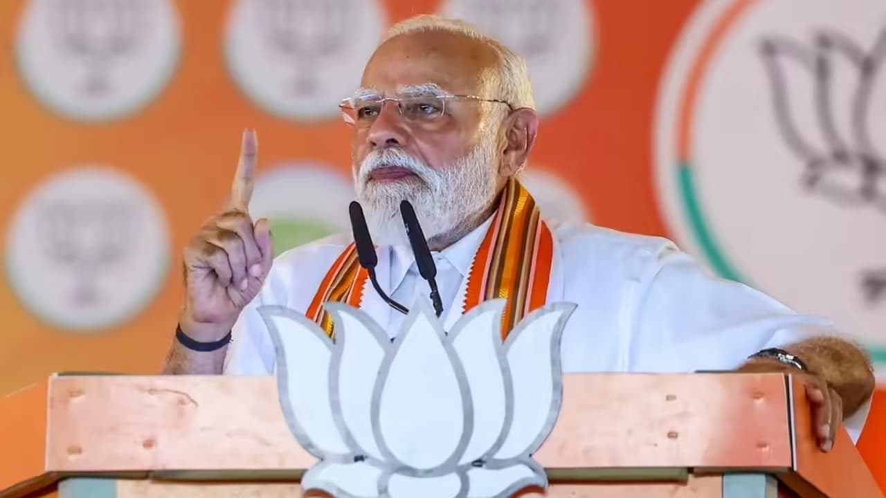 కూచ్‌బిహార్‌లో ఎన్నికల ప్రచారంలో మోదీ ఘాటు వ్యాఖ్యలు