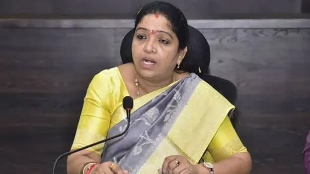 వైసీపీది ఎవరినైనా చంపు దోచుకో దాచుకో సిద్ధాంతం : మంత్రి గుమ్మిడి సంధ్యారాణి