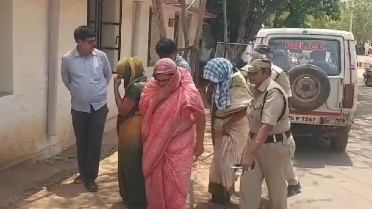 హనీట్రాప్ కేసులో పోలీసులపై అనుమానాలు