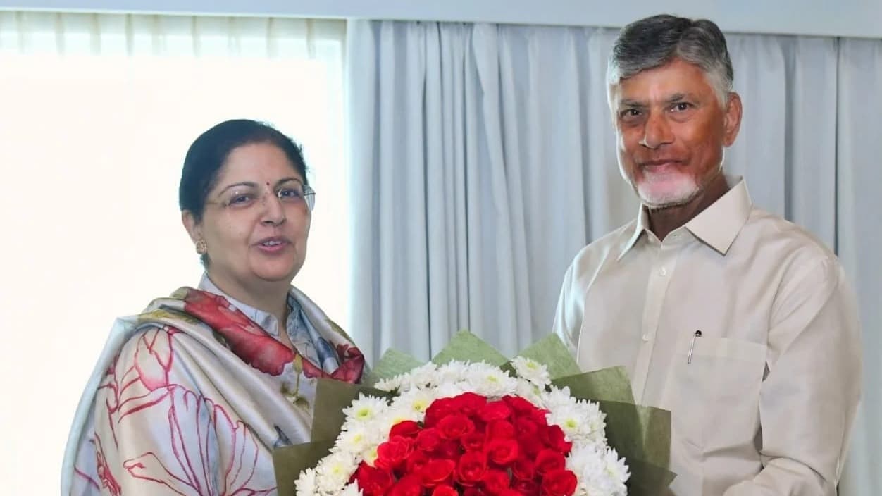 జస్టిస్ లీసా గిల్‌కు సీఎం చంద్రబాబు శుభాకాంక్షలు..