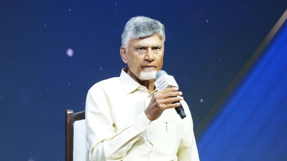 మహిళా సాధికారత, పీ-4 కార్యక్రమంపై ముంబైలో సీఎం చంద్రబాబు ప్రసంగం..