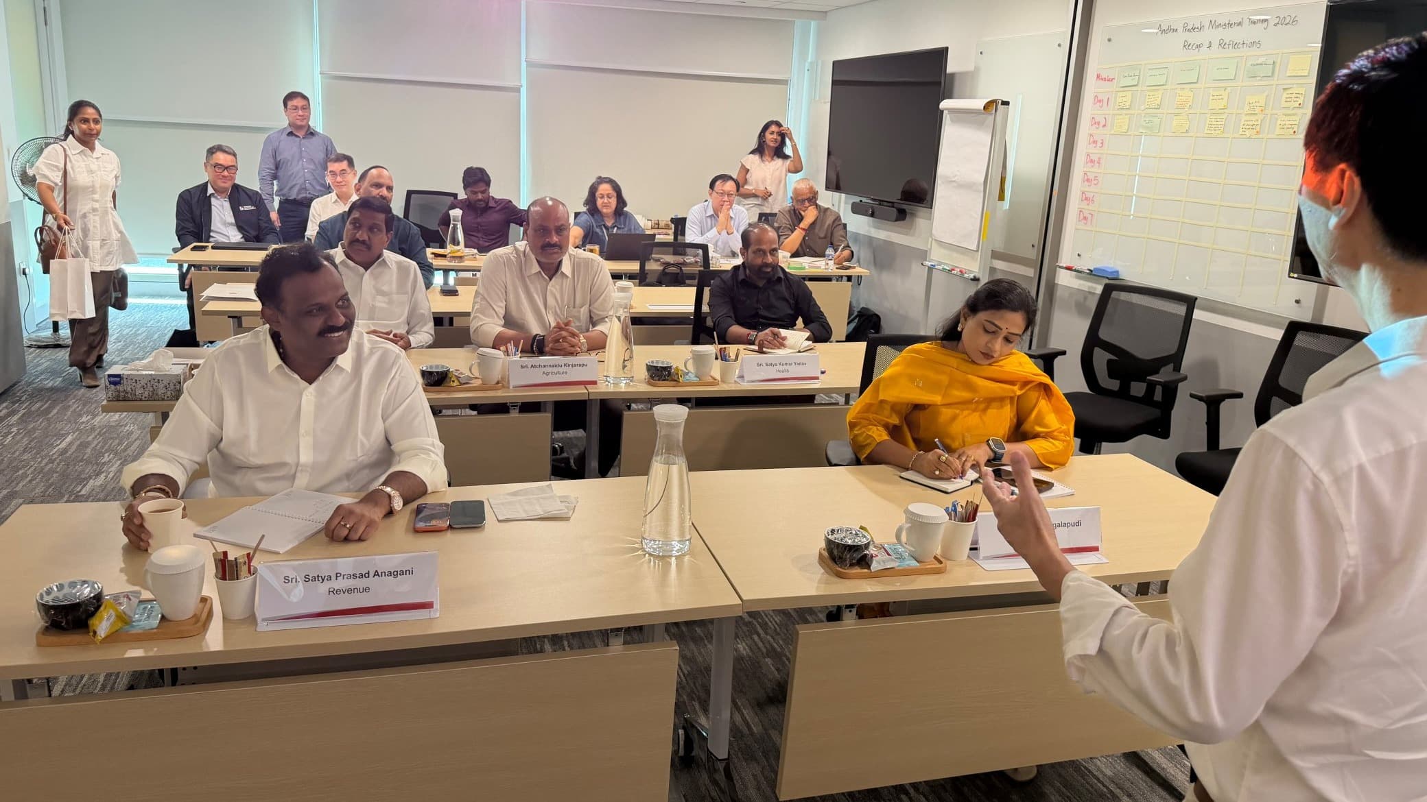 సింగపూర్‌లో కొనసాగుతున్న ఏపీ మంత్రుల శిక్షణ పర్యటన