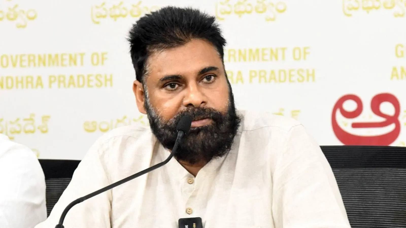 చంద్రబాబు నాయకత్వానికి దక్కిన గౌరవం : పవన్ కల్యాణ్