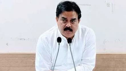 ఏపీలో ఇంధన సరఫరాపై మంత్రి నాదెండ్ల సమీక్ష