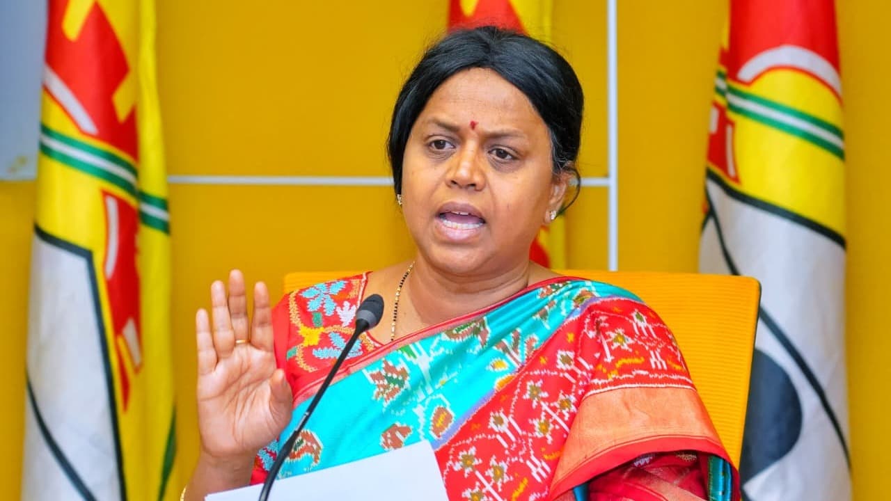 విశాఖకు గూగుల్ ఏఐ హబ్ తీసుకొచ్చింది కూటమి ప్రభుత్వమే : పంచుమర్తి అనురాధ ధ్వజం