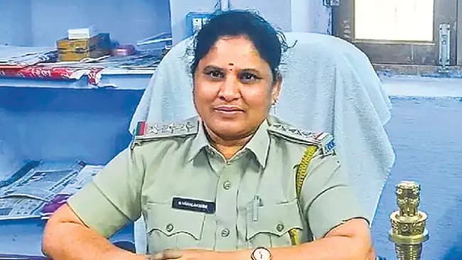 డోన్ ఎక్సైజ్ సీఐ వరలక్ష్మీ సస్పెండ్..