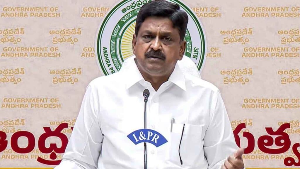 జగన్‌పై మంత్రి పయ్యావుల హాట్ కామెంట్స్