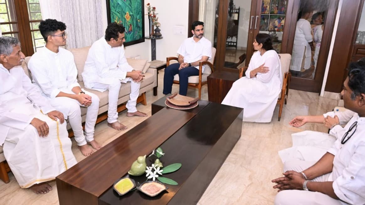 జీఎన్ నాయుడుకు మంత్రి నారా లోకేష్ నివాళి.. కుటుంబ సభ్యులకు ప్రగాఢ సానుభూతి