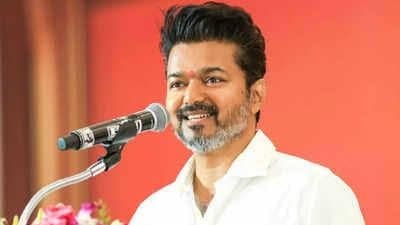 తమిళనాడులో హాట్‌గా మారిన రిసార్ట్ రాజకీయాలు..