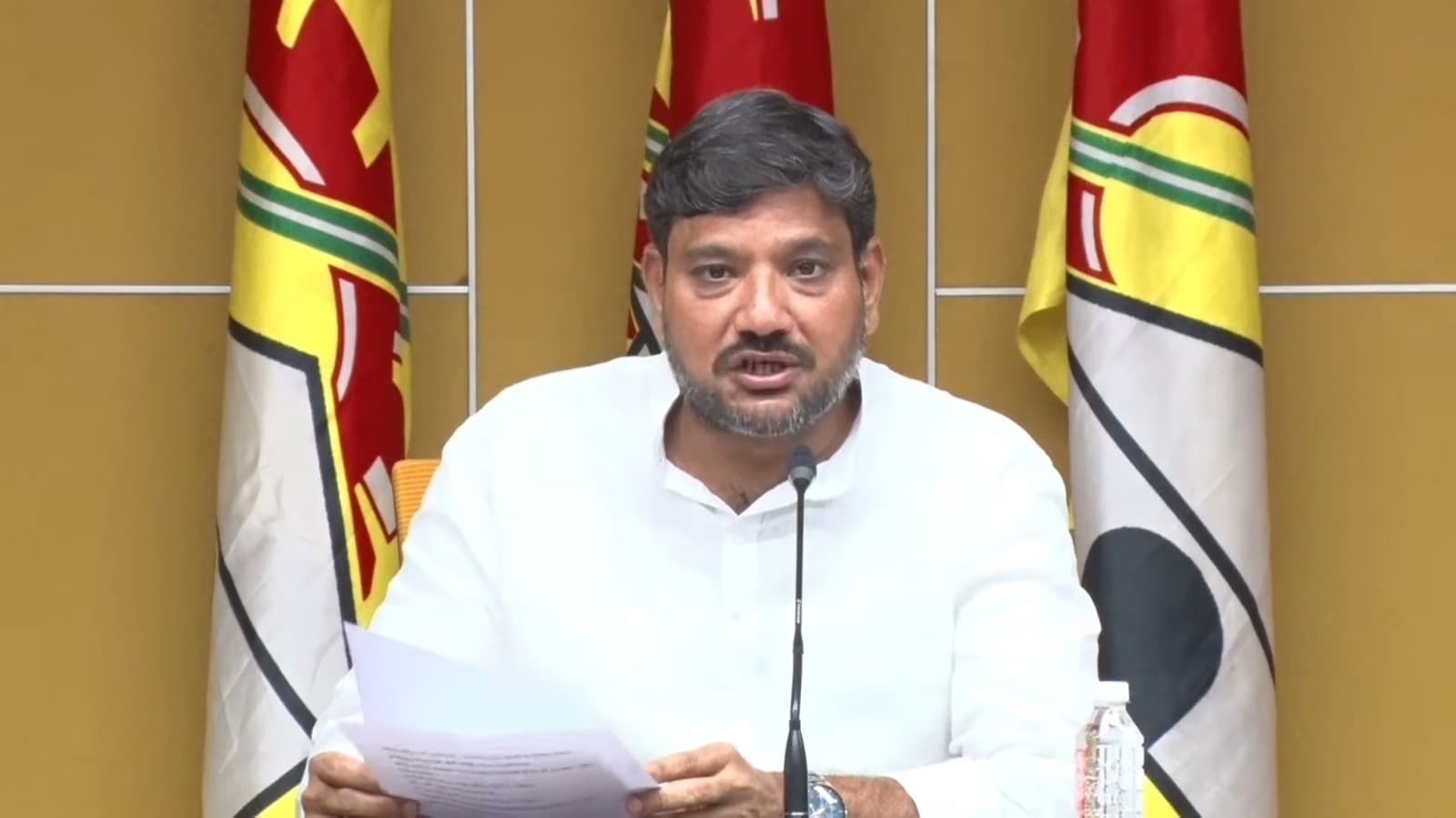 గొడ్డలి పోటే వాళ్లను ముంచింది..