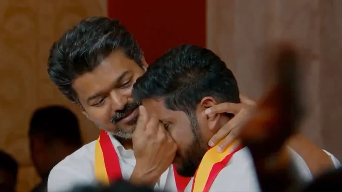 ఆధిక్యంలో విజయ్ డ్రైవర్ కుమారుడు శభరినాథన్