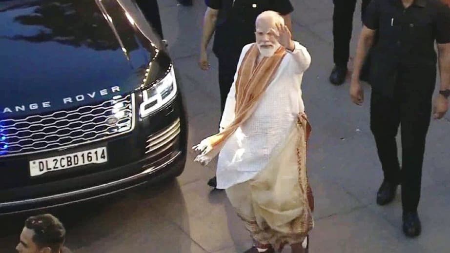 బీజేపీ హెడ్‌క్వార్టర్స్‌కు ప్రధాని మోదీ రాక..
