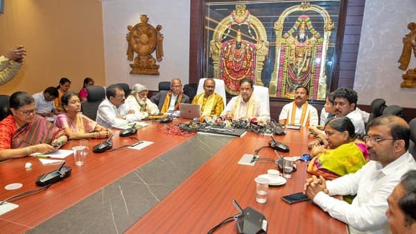 తిరుమలలో నేడు టీటీడీ బోర్డు భేటీ: భక్తుల సౌకర్యాలు, ఉద్యోగుల సంక్షేమంపై కీలక చర్చ