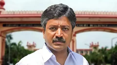 AIADMKలో చీలికలు.. ఎమ్మెల్యేల కీలక భేటీ