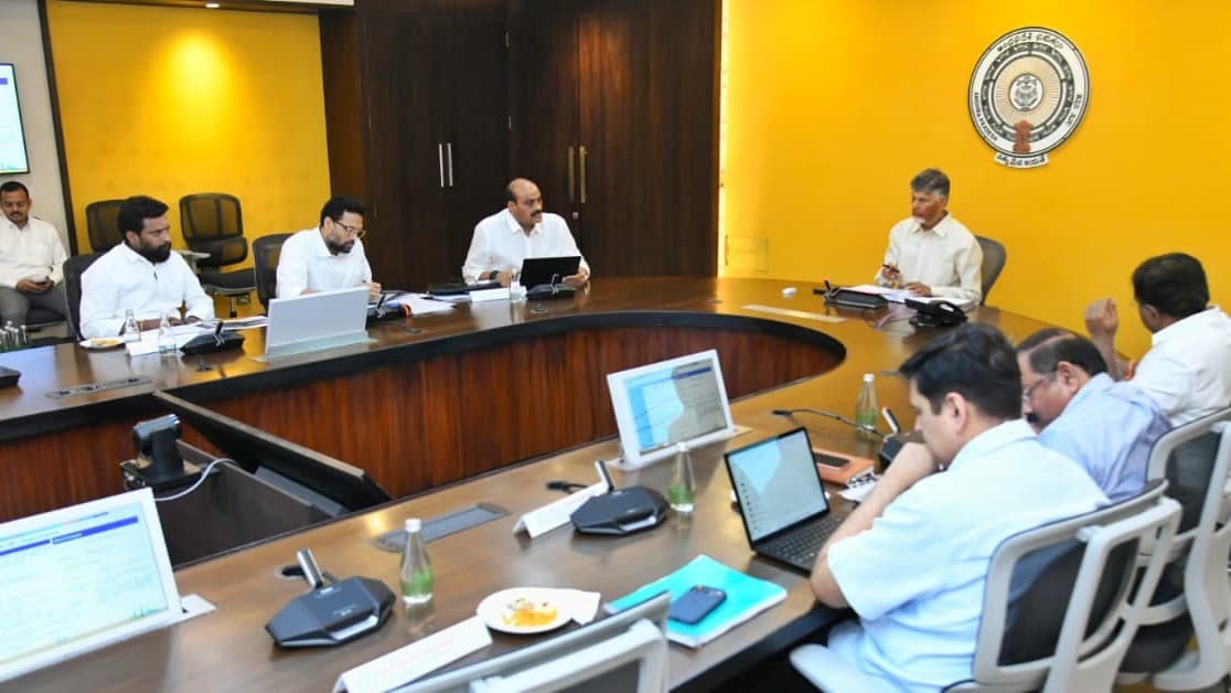 చంద్రబాబు నేతృత్వంలో ఎస్ఐపీబీ కీలక భేటీ