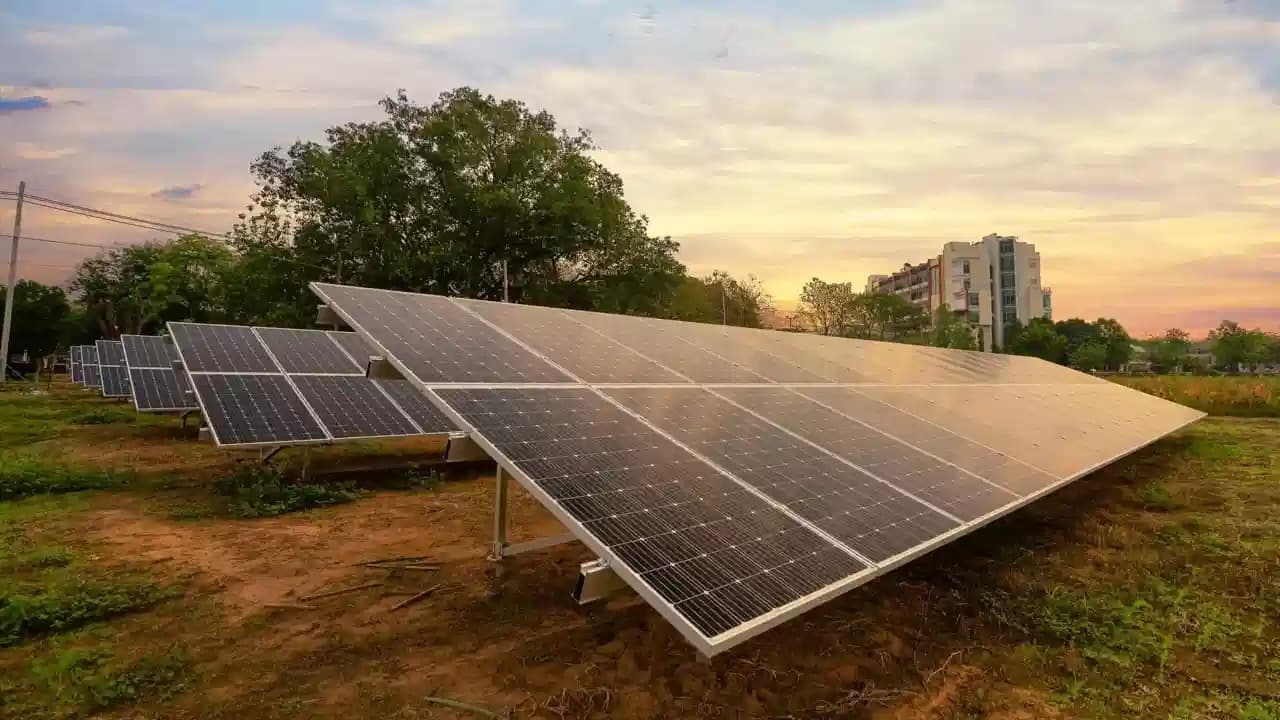 సత్యసాయిలో భారీ సోలార్ పవర్ ప్లాంట్