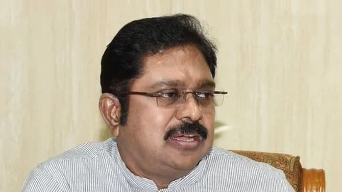 మరోసారి విజయ్‌పై విమర్శలు కురిపించిన దినకరన్‌