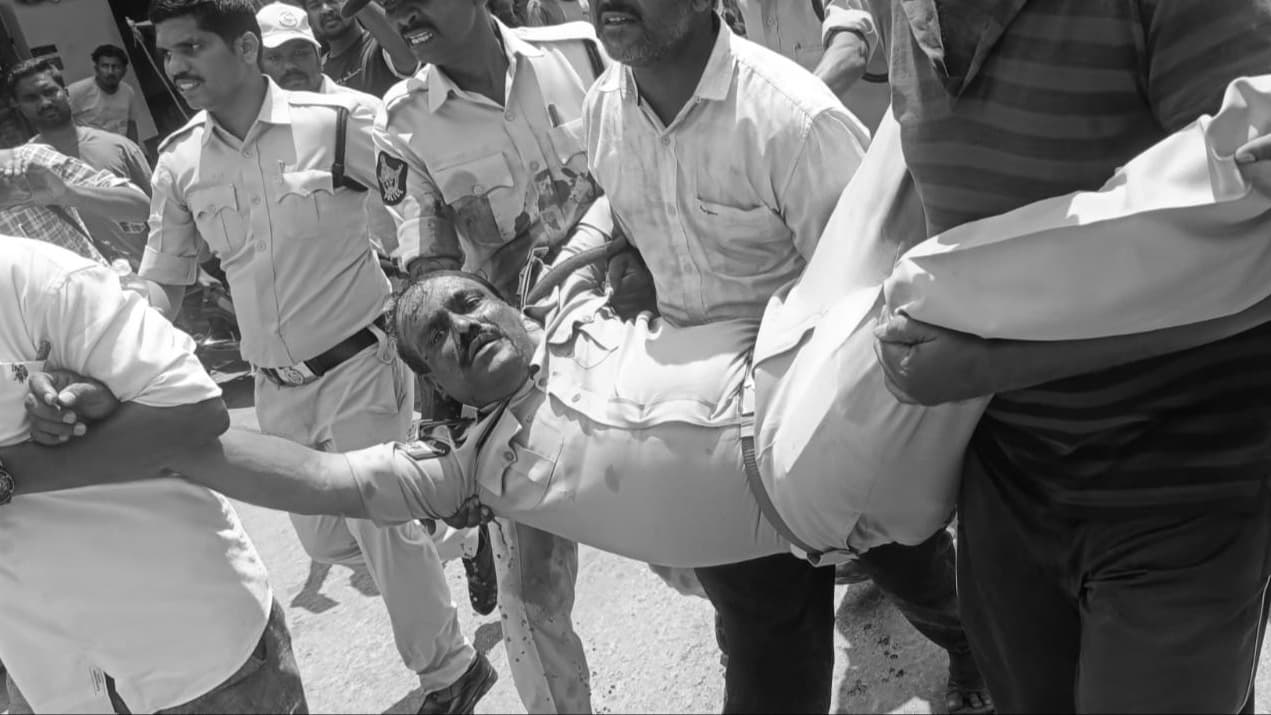 కడపలో ఉద్రిక్తత – సర్కిల్ పేరుపై రెండు వర్గాల ఘర్షణ