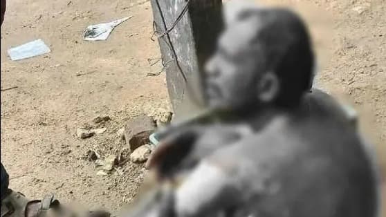 ఒంటికి నిప్పంటించుకున్న TVK కార్యకర్త