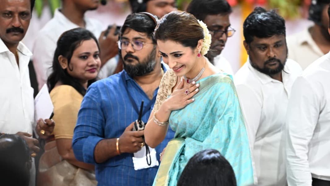 సీఎం విజయ్‌కు త్రిష శుభాకాంక్షలు