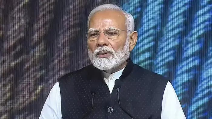 కాంగ్రెస్‌పై మోదీ ఘాటు వ్యాఖ్యలు
