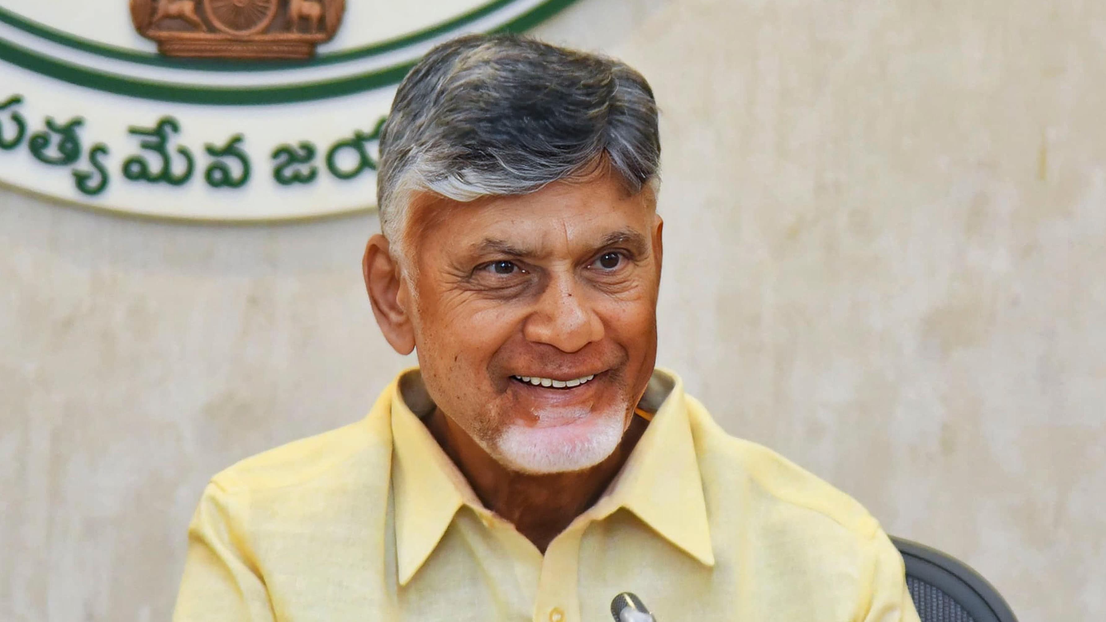 ప్రతి జీవం అమ్మ ప్రేమ, త్యాగం, లాలనతోనే మొదలవుతుంది : సీఎం చంద్రబాబు