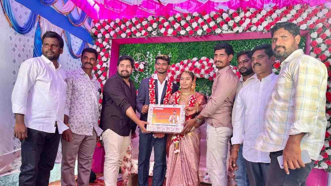 నూతన వధూవరులకు శుభాకాంక్షలు తెలిపిన ఏలూరు ఎంపీ పుట్టా మహేష్ కుమార్