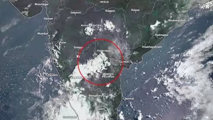 ద్రోణి ప్రభావంతో తెలంగాణకు వర్ష సూచన