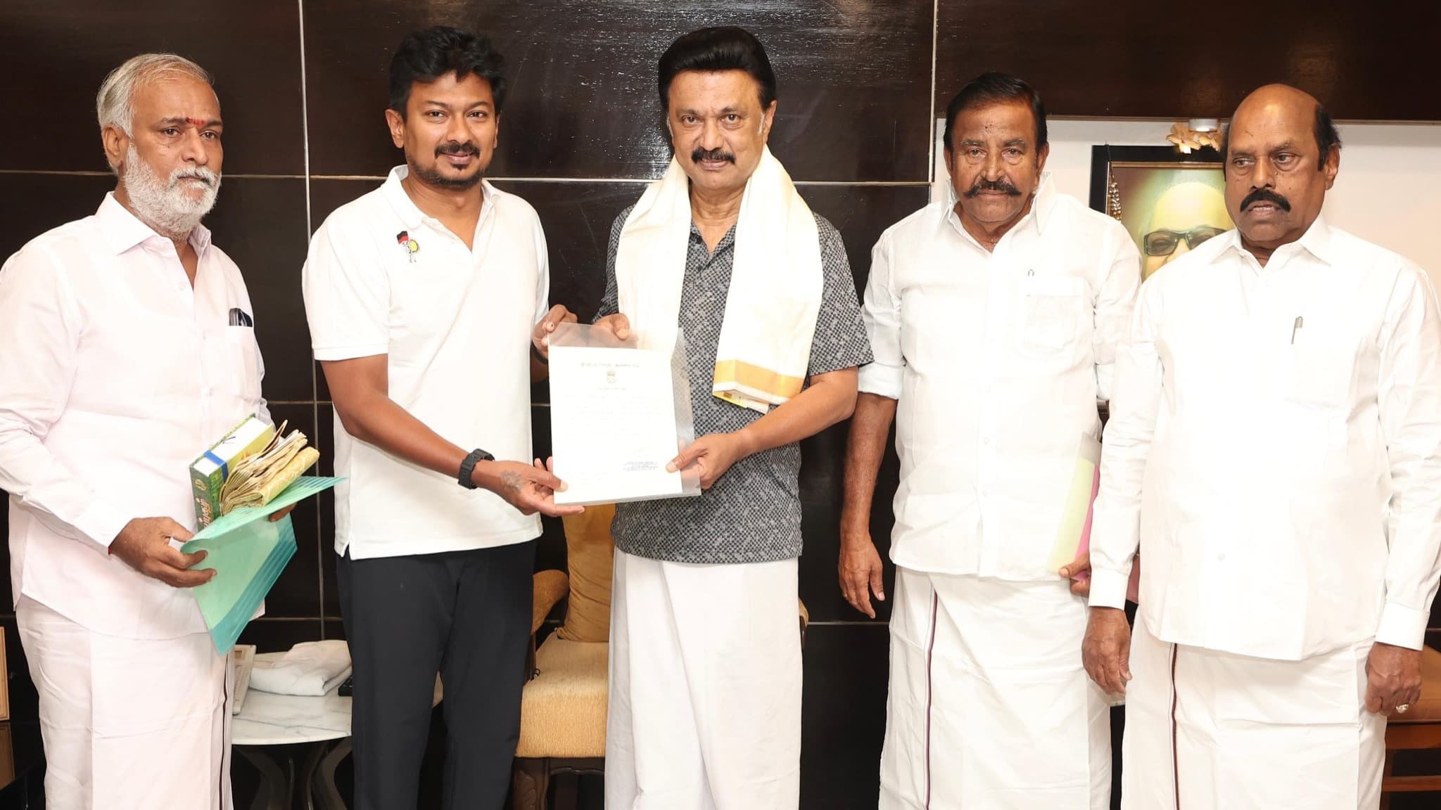 తమిళనాడు ప్రతిపక్ష నేతగా ఉదయనిధి స్టాలిన్