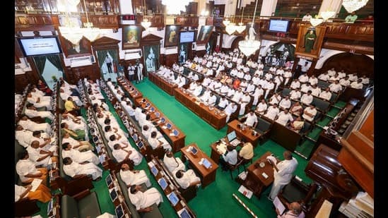తమిళనాడు అసెంబ్లీలో నేడు స్పీకర్, డిప్యూటీ స్పీకర్ ఎన్నికలు.. రేపు సీఎం విజయ్ బలనిరూపణ