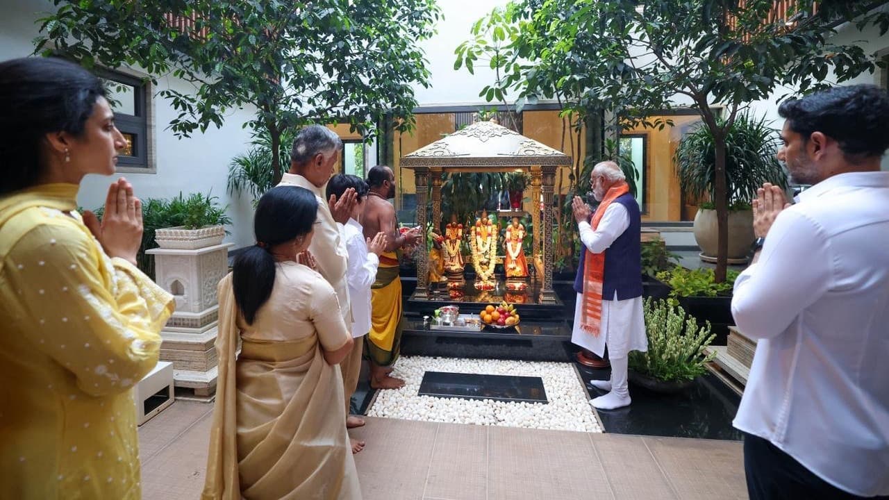 మోదీ టూర్‌పై నారా కుటుంబ ఆనందం