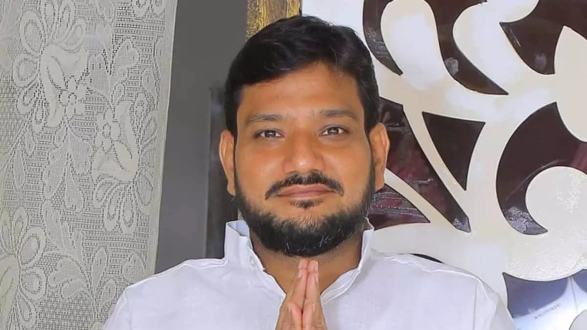 ఎమ్మెల్యే నజీర్ అహ్మద్ ఆధ్వర్యంలో టీడీపీలోకి భారీ చేరికలు