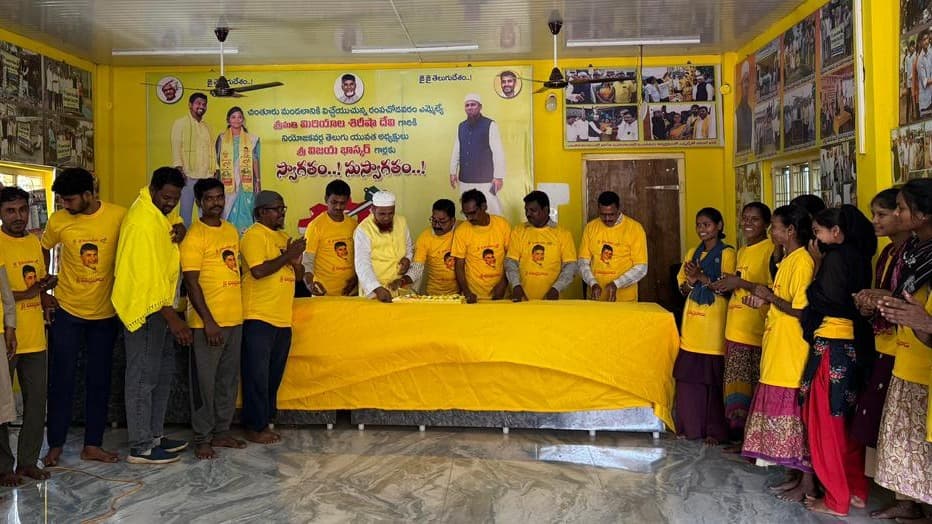 ఘనంగా పల్లా శ్రీనివాసరావు జన్మదిన వేడుకలు