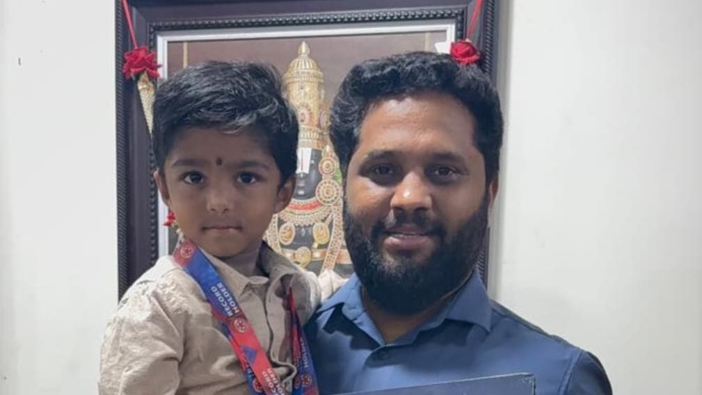 మౌర్య వరల్డ్ రికార్డుకు అధికారిక ముద్ర
